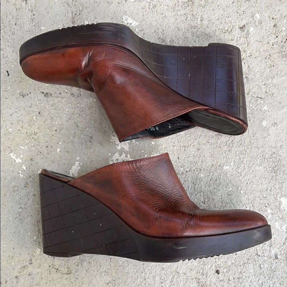 Robert Clergerie leather wedge mules